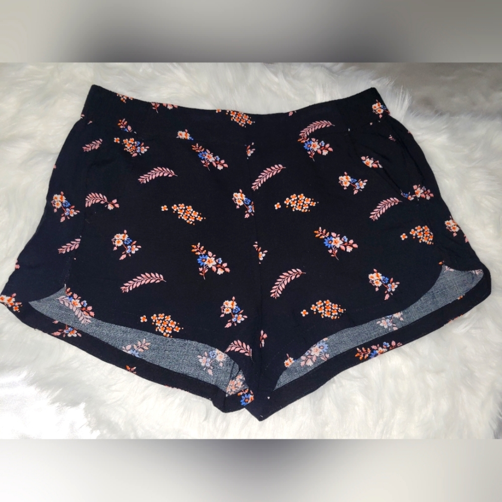 Loose fit Shorts